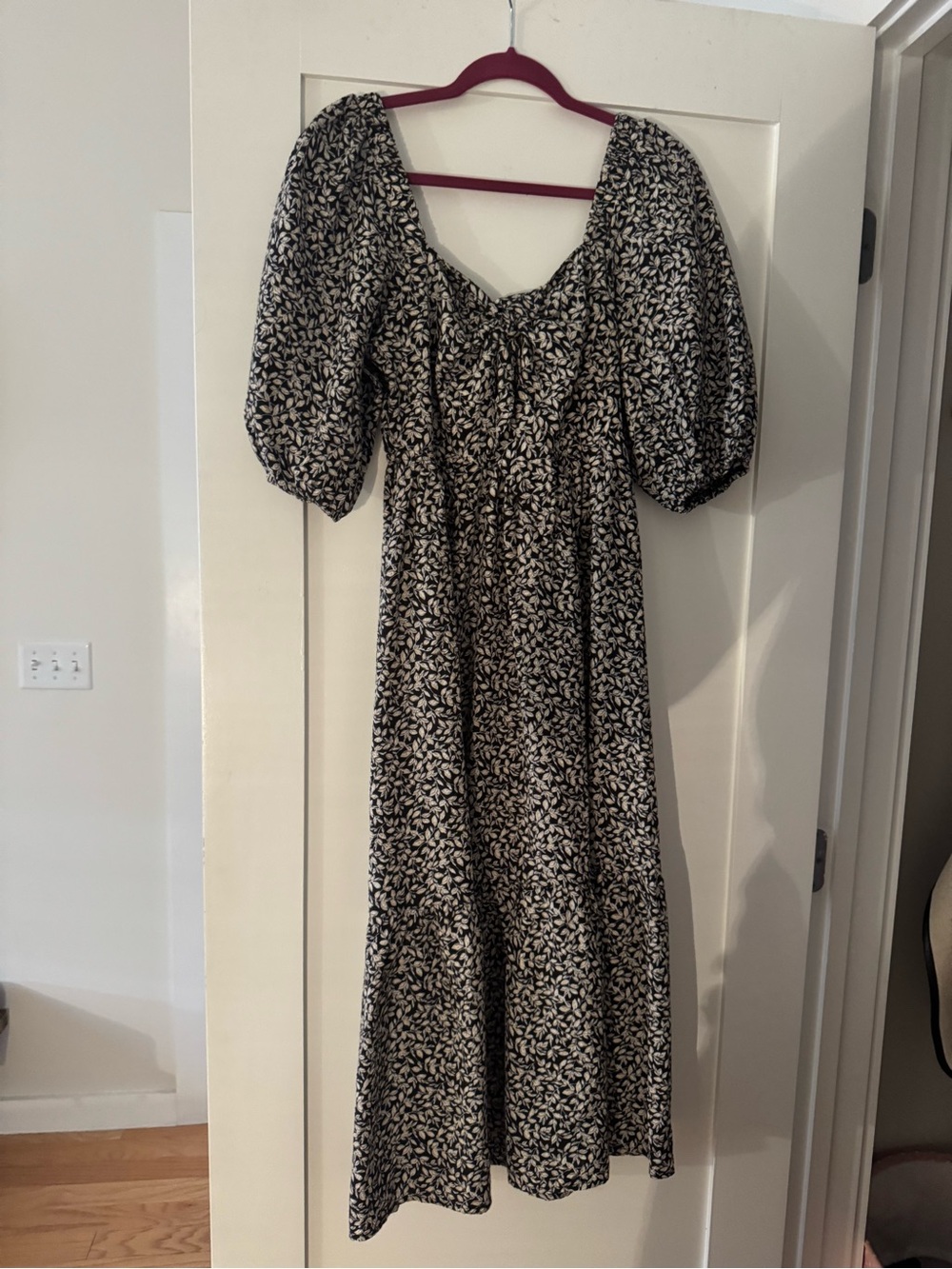 Aqua Black & White Floral Maxi Dress with Puff Sleeves